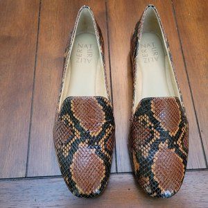 Naturalizer loafers brand new
